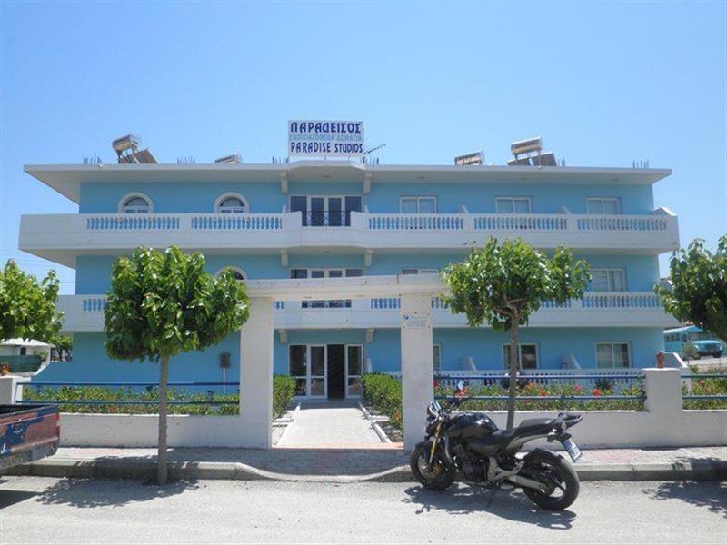 Paradise Studios 팔리라키 외부 사진